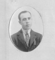 Carrera Obeso, Benjamín